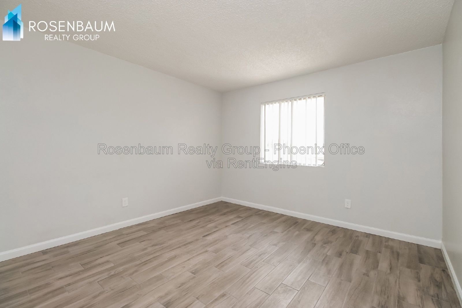 Charming 2-Bedrooms, 1-bath Oasis in Mesa – Cozy Living! property image