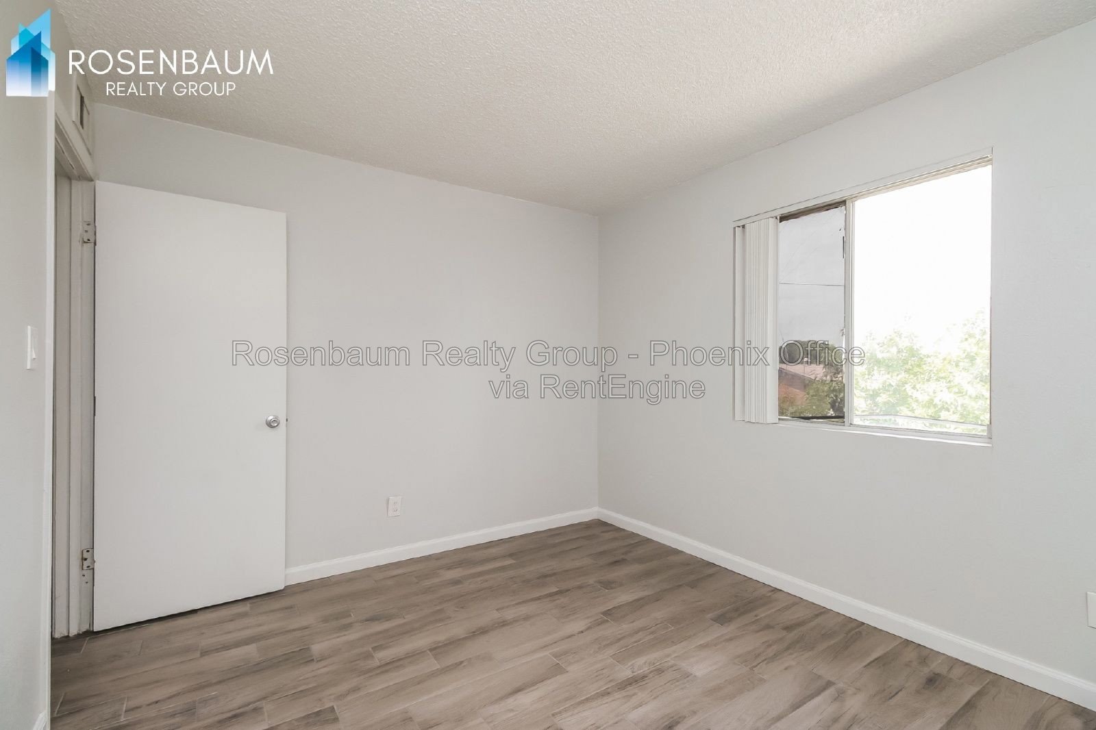 Charming 2-Bedrooms, 1-bath Oasis in Mesa – Cozy Living! property image