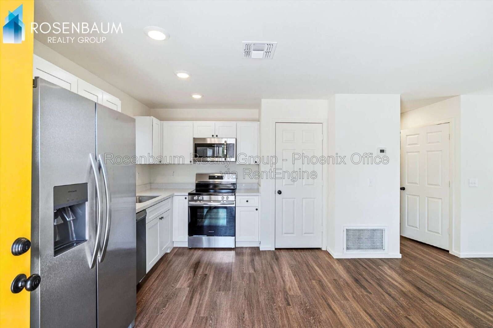 Beautifully charming 4-beds, 2-baths downstairs duplex home in Phoenix! property image