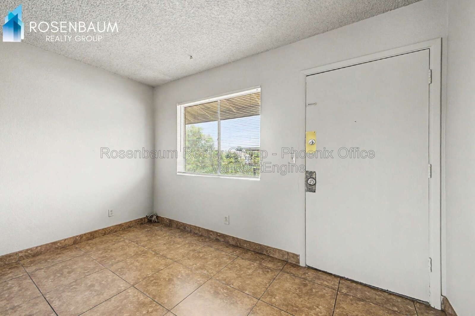 Charming 2-bedrooms, 1-bath upstairs apartment in Mesa! property image