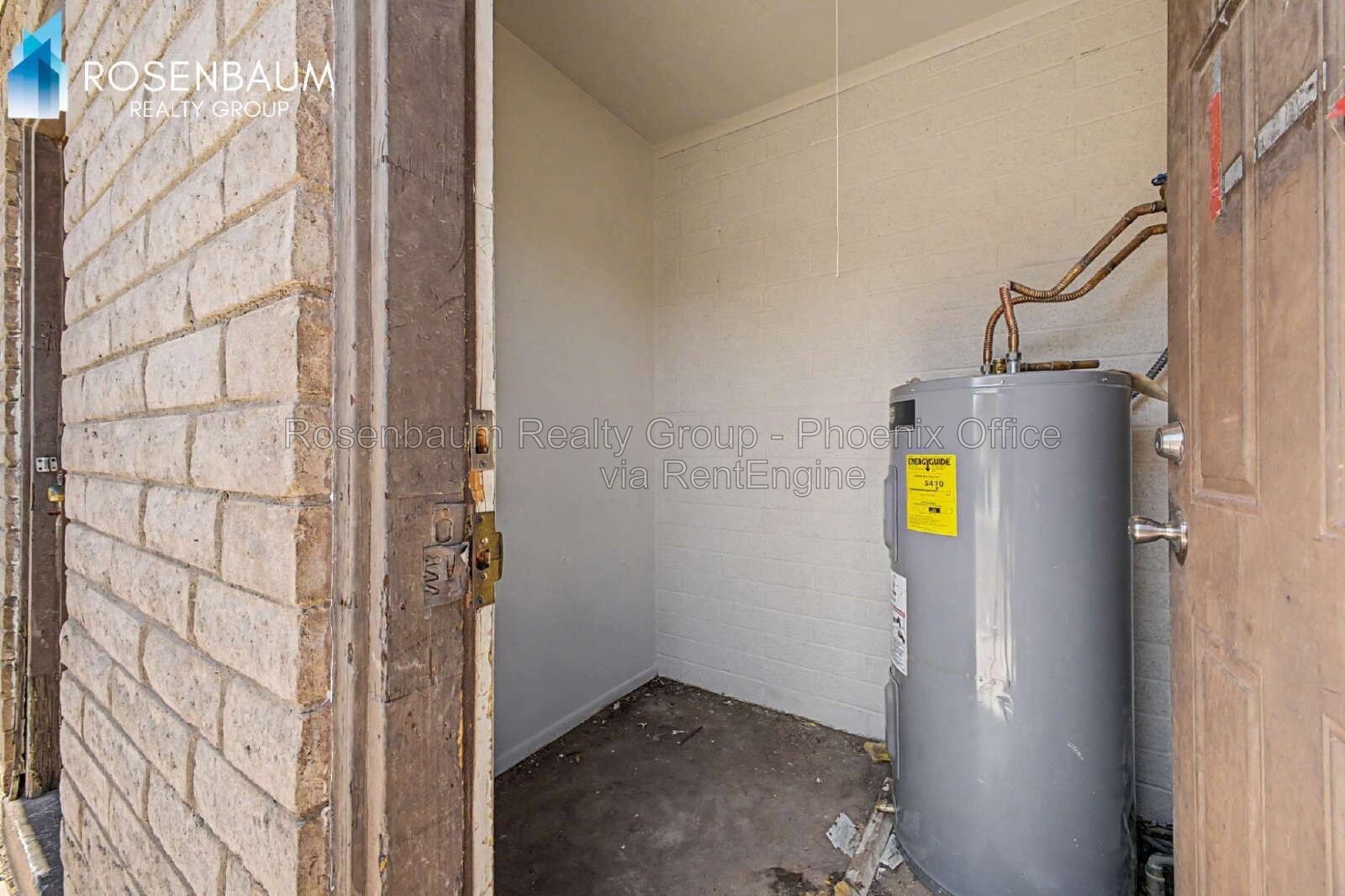 Charming 2-bedrooms, 1-bath upstairs apartment in Mesa! property image