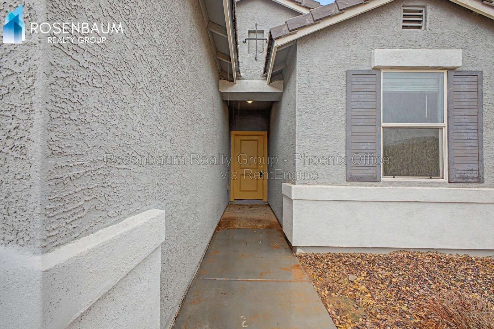Modern House Living in Coolidge with 3-bedrooms and 2-bathrooms. The Ultimate Space & Style! property image