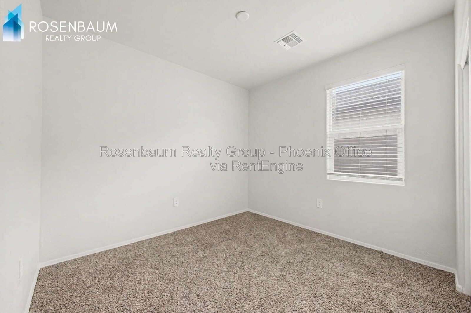 Modern House Living in Coolidge with 3-bedrooms and 2-bathrooms. The Ultimate Space & Style! property image