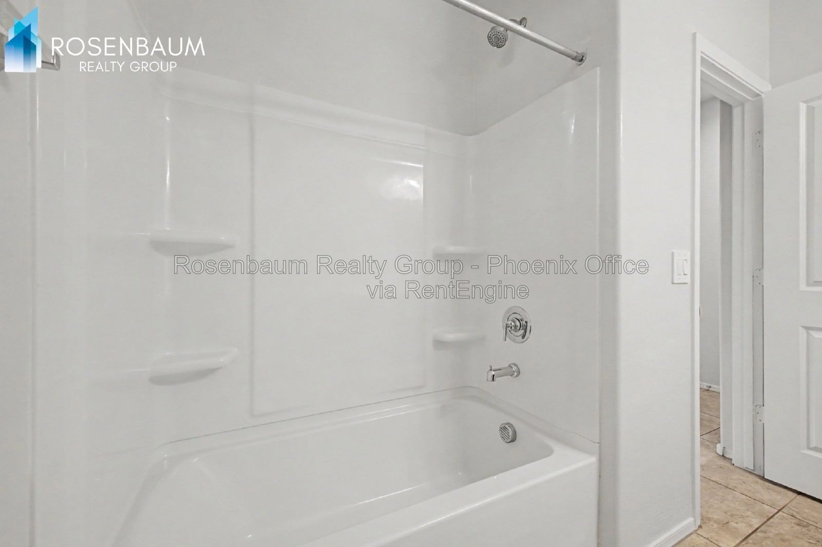 Modern House Living in Coolidge with 3-bedrooms and 2-bathrooms. The Ultimate Space & Style! property image