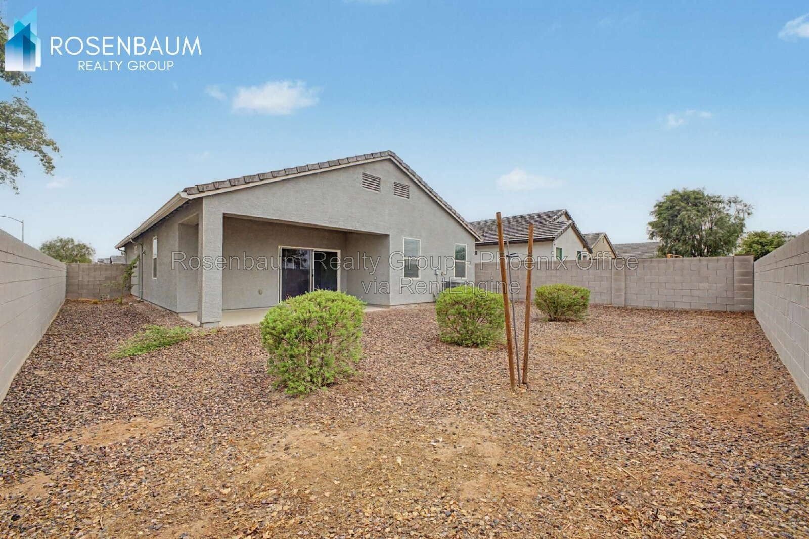 Modern House Living in Coolidge with 3-bedrooms and 2-bathrooms. The Ultimate Space & Style! property image