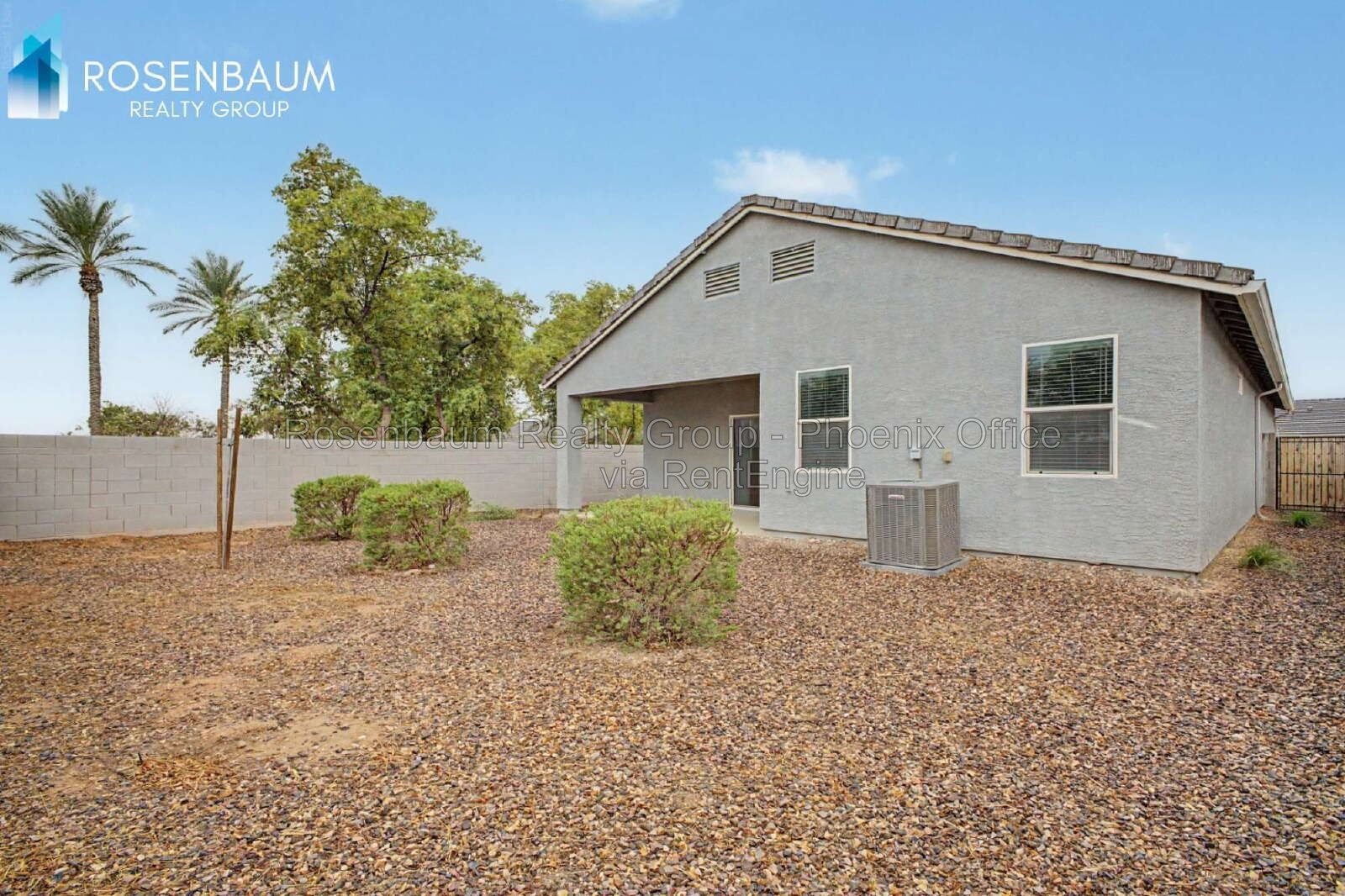 Modern House Living in Coolidge with 3-bedrooms and 2-bathrooms. The Ultimate Space & Style! property image
