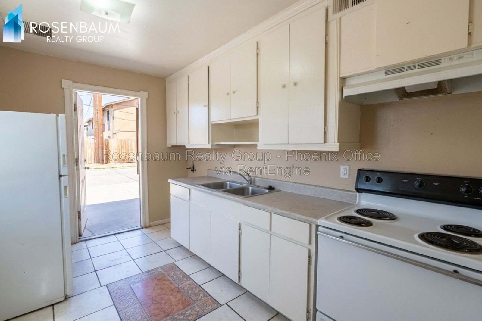 Cozy 2-bedrooms, 1-bath apartment nestled in the heart of Mesa! property image