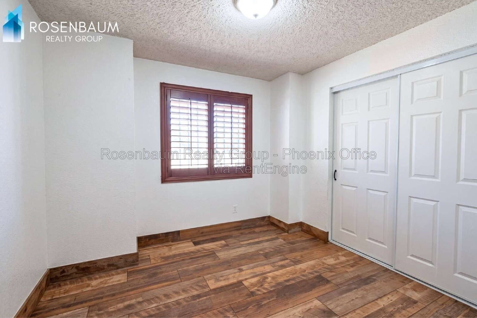 Beautiful 3-bedrooms, 2-baths single-story home in a quiet Cul-de-Sac in Phoenix! property image