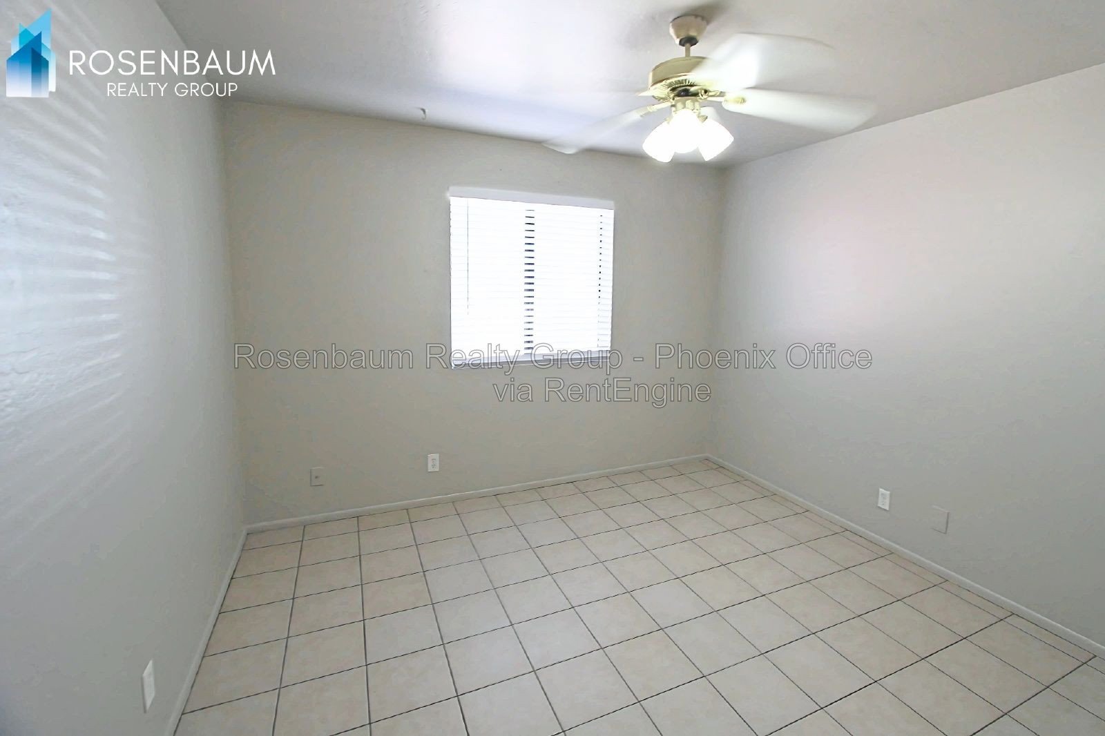 Charming & cozy 2-bedrooms, 1-bath triplex apt in Mesa! property image