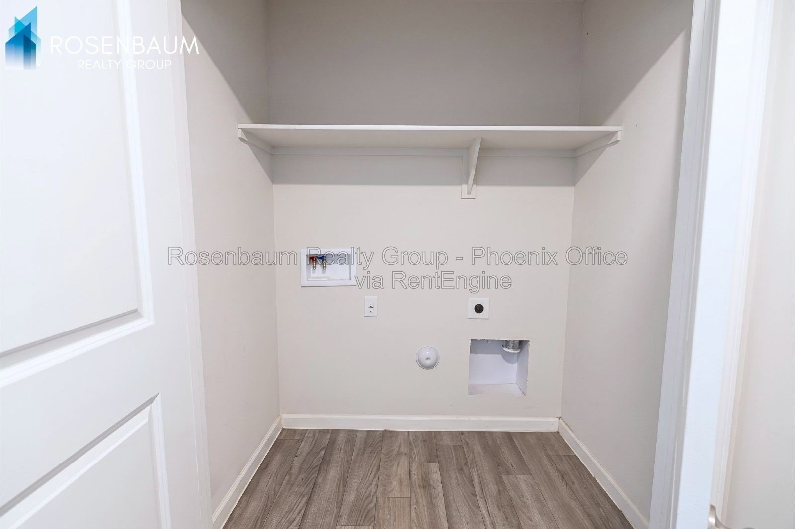 Beautiful 3-beds, 2-baths single-story home in the peaceful community of Arizona City! property image