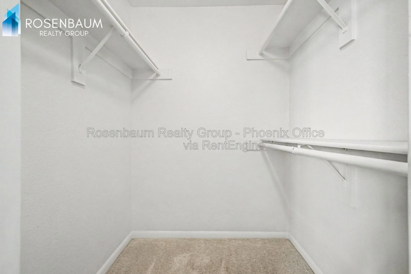 Charming 2-beds, 2-baths upstairs condo near Old Town Scottsdale! property image