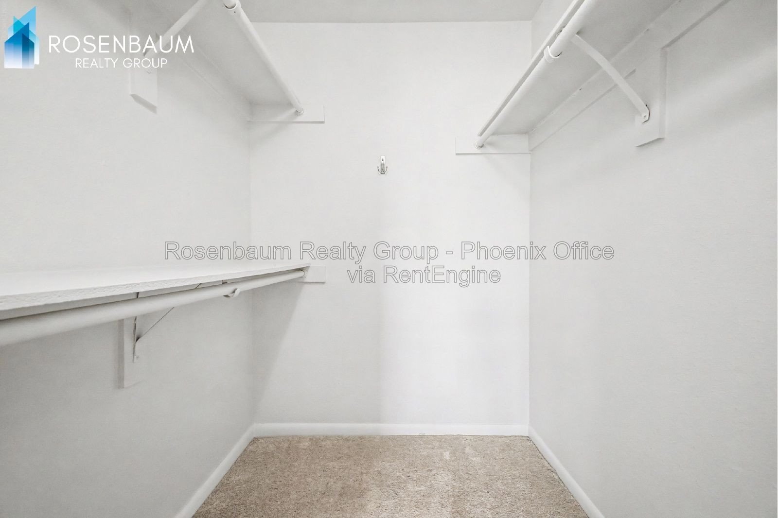Charming 2-beds, 2-baths upstairs condo near Old Town Scottsdale! property image
