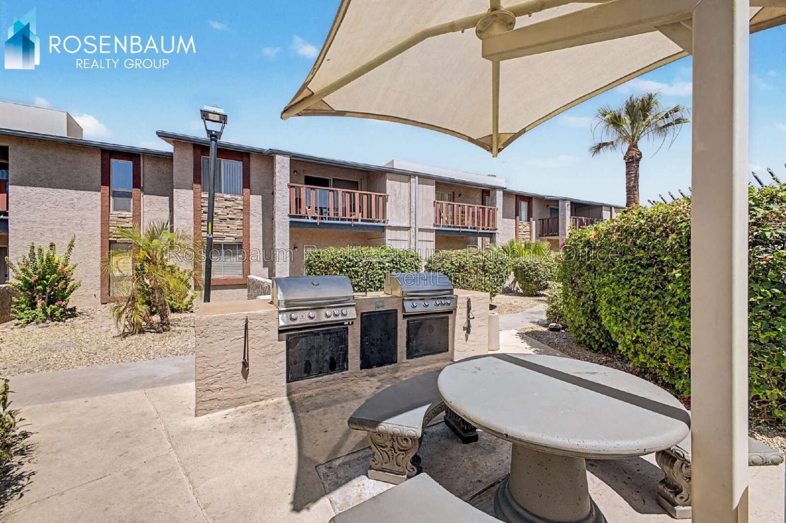 Charming 2-beds, 2-baths upstairs condo near Old Town Scottsdale! property image