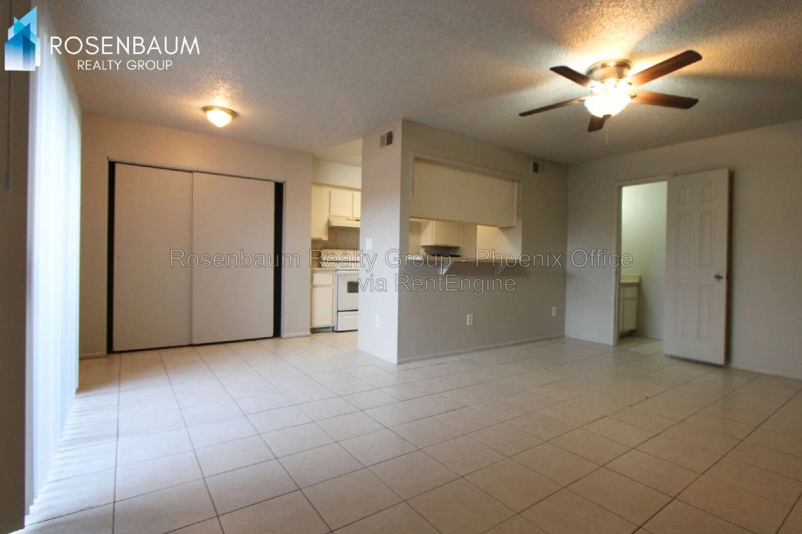 Beautiful spacious townhome style 4plex apt! property image