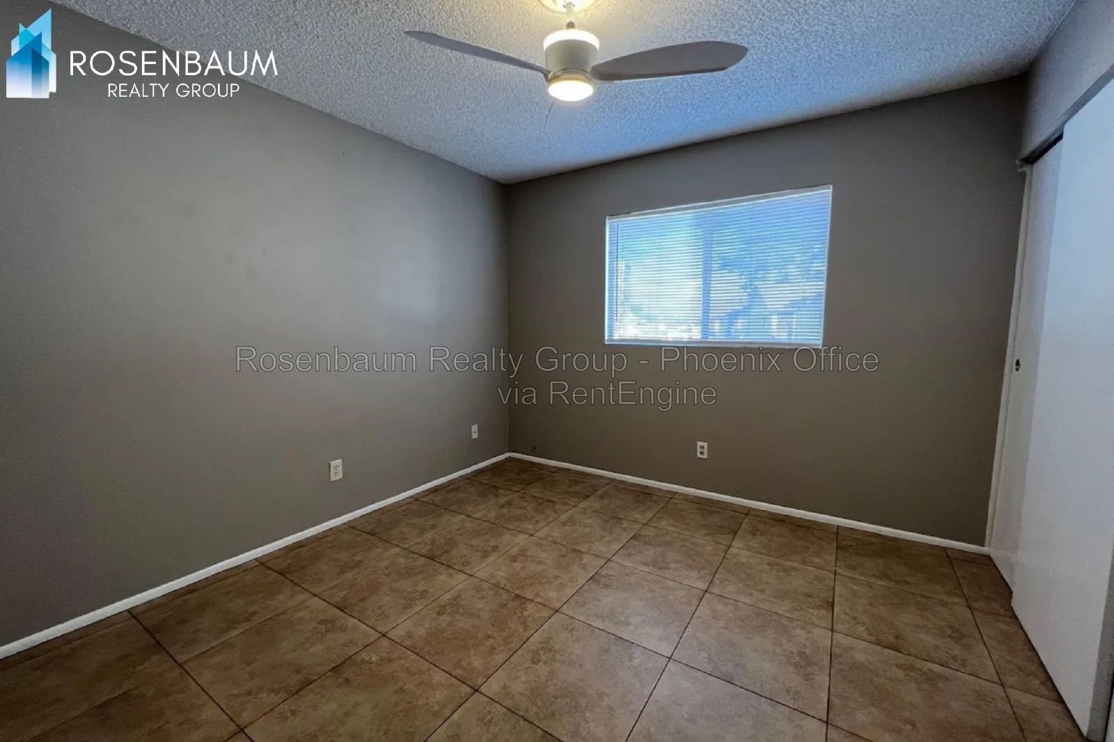 Charming 2-bedroom 1.5-bathroom apartment in the beautiful Mesa AZ! property image