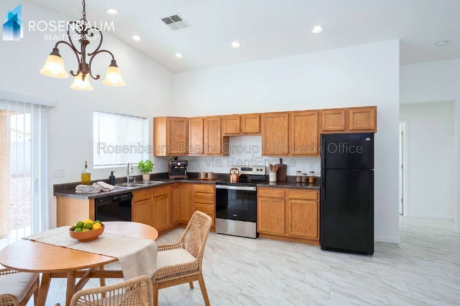 Beautiful 4-bedrooms, 2-baths single story home in Arizona City! property image