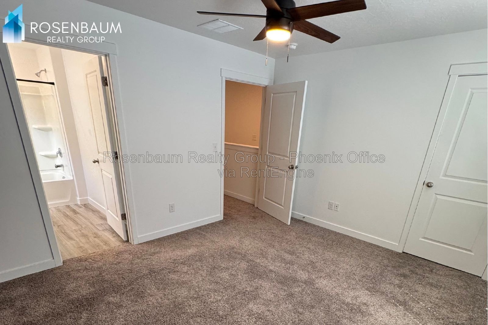 Charming 3-bedrooms, 2-baths townhouse in Saratoga Springs! property image