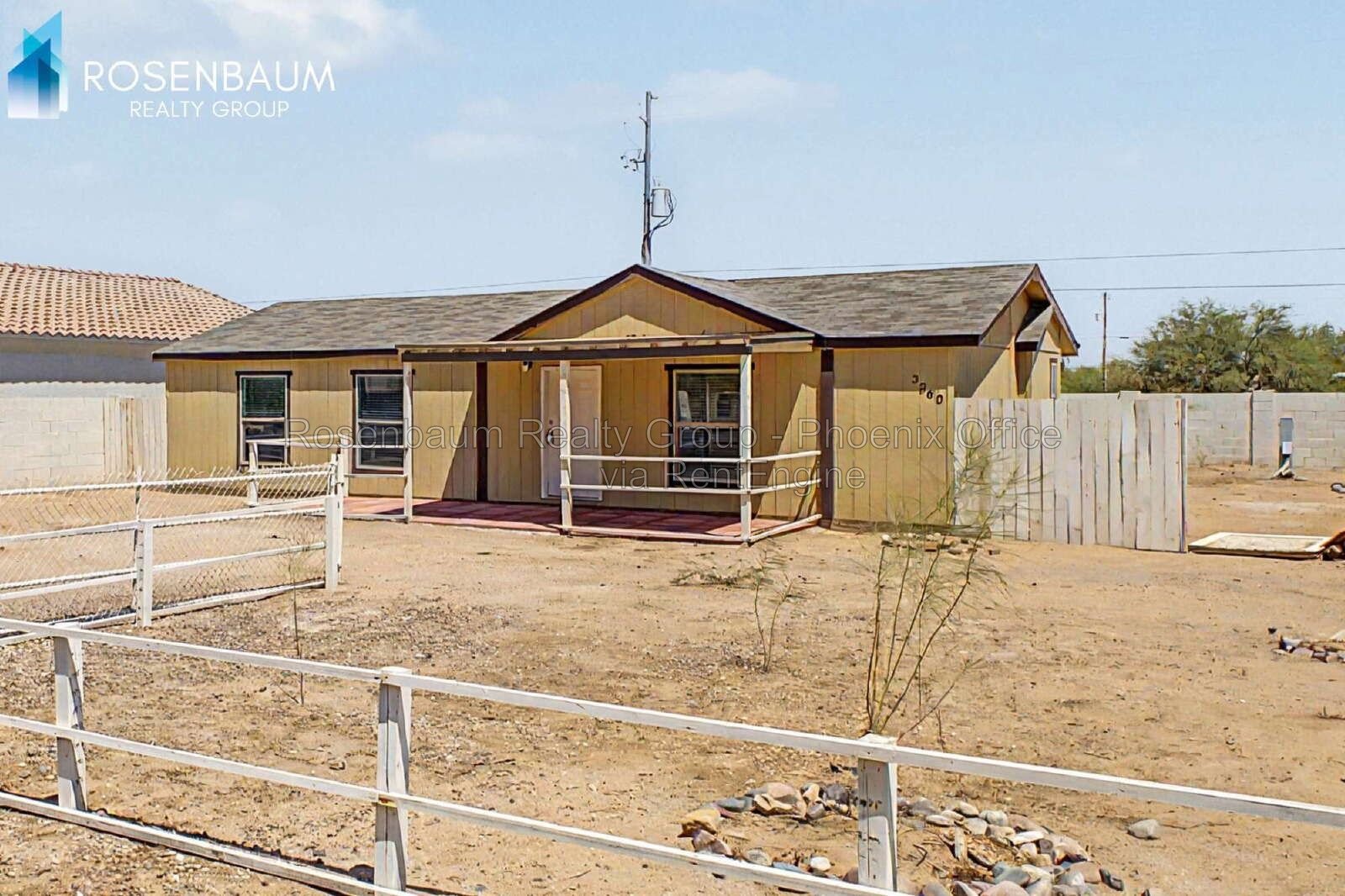 Beautiful 3 bedroom, 2 bathrooms home with plenty space to grow! property image