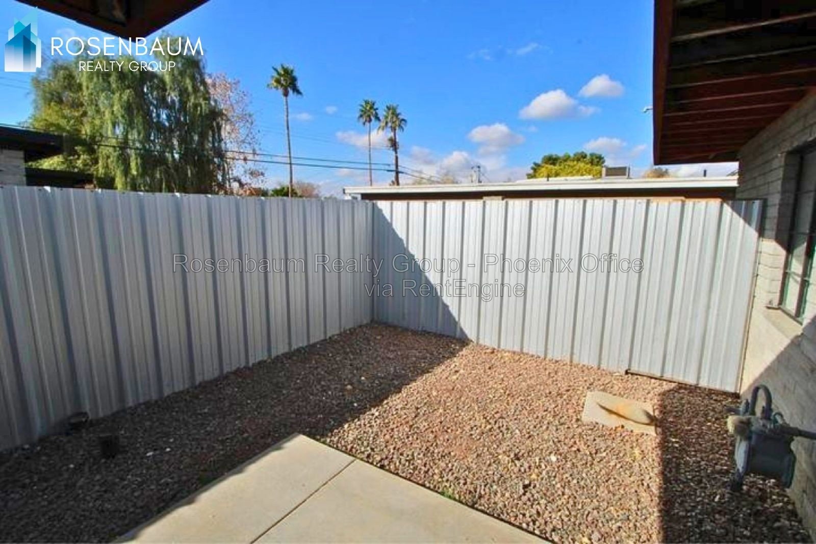Charming 2-beds, 1-bath apartment in the Biltmore area of Phoenix! property image
