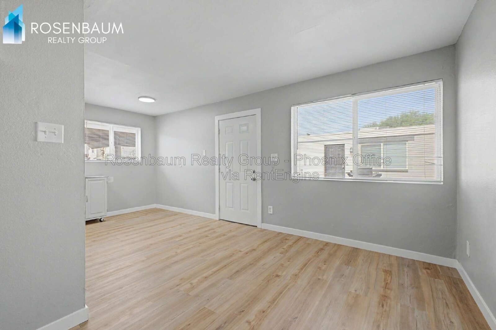 Charming & Cozy 1-bedroom, 1-bath 4-plex apartment unit in North Phoenix! property image