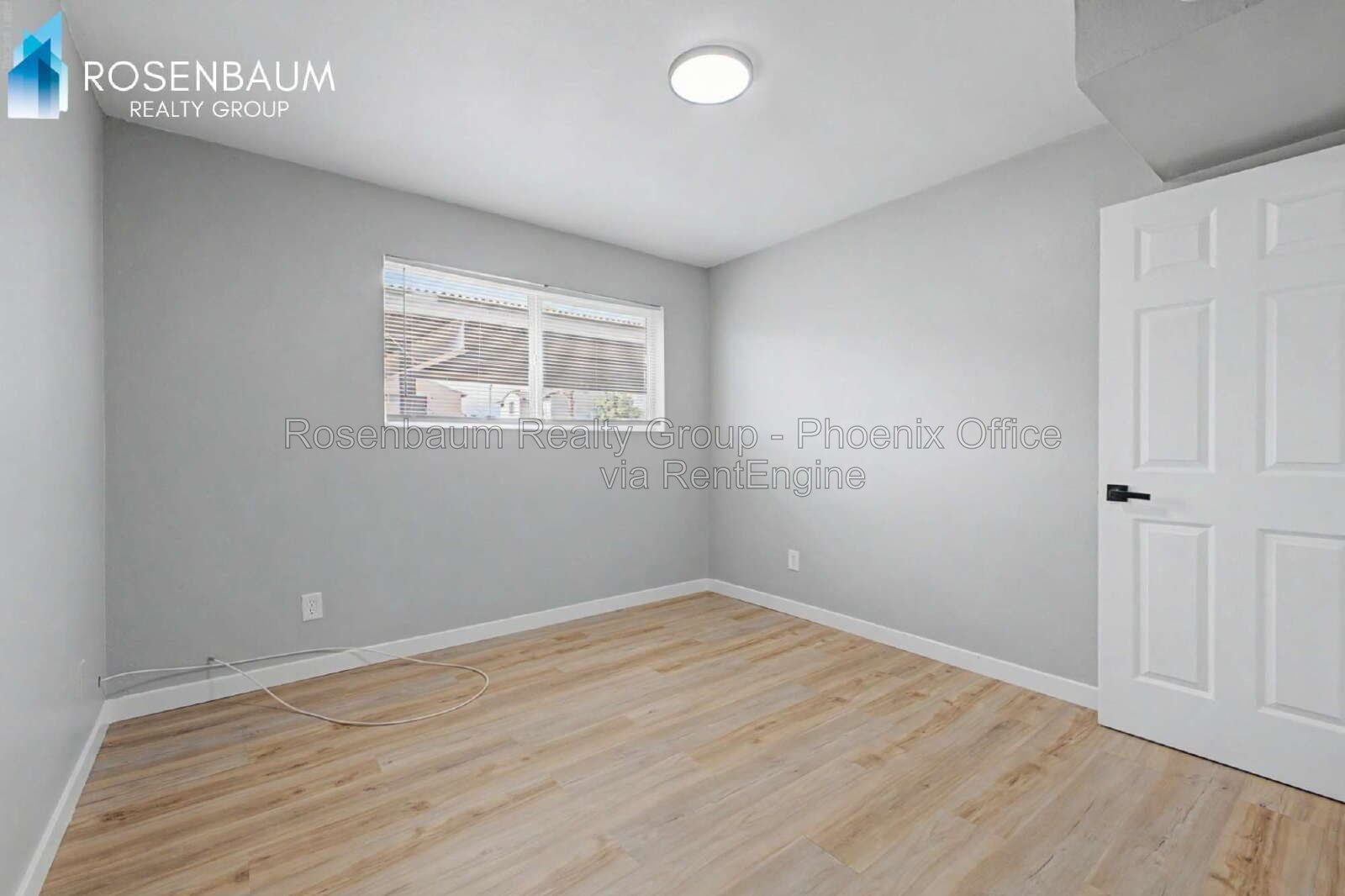 Charming & Cozy 1-bedroom, 1-bath 4-plex apartment unit in North Phoenix! property image