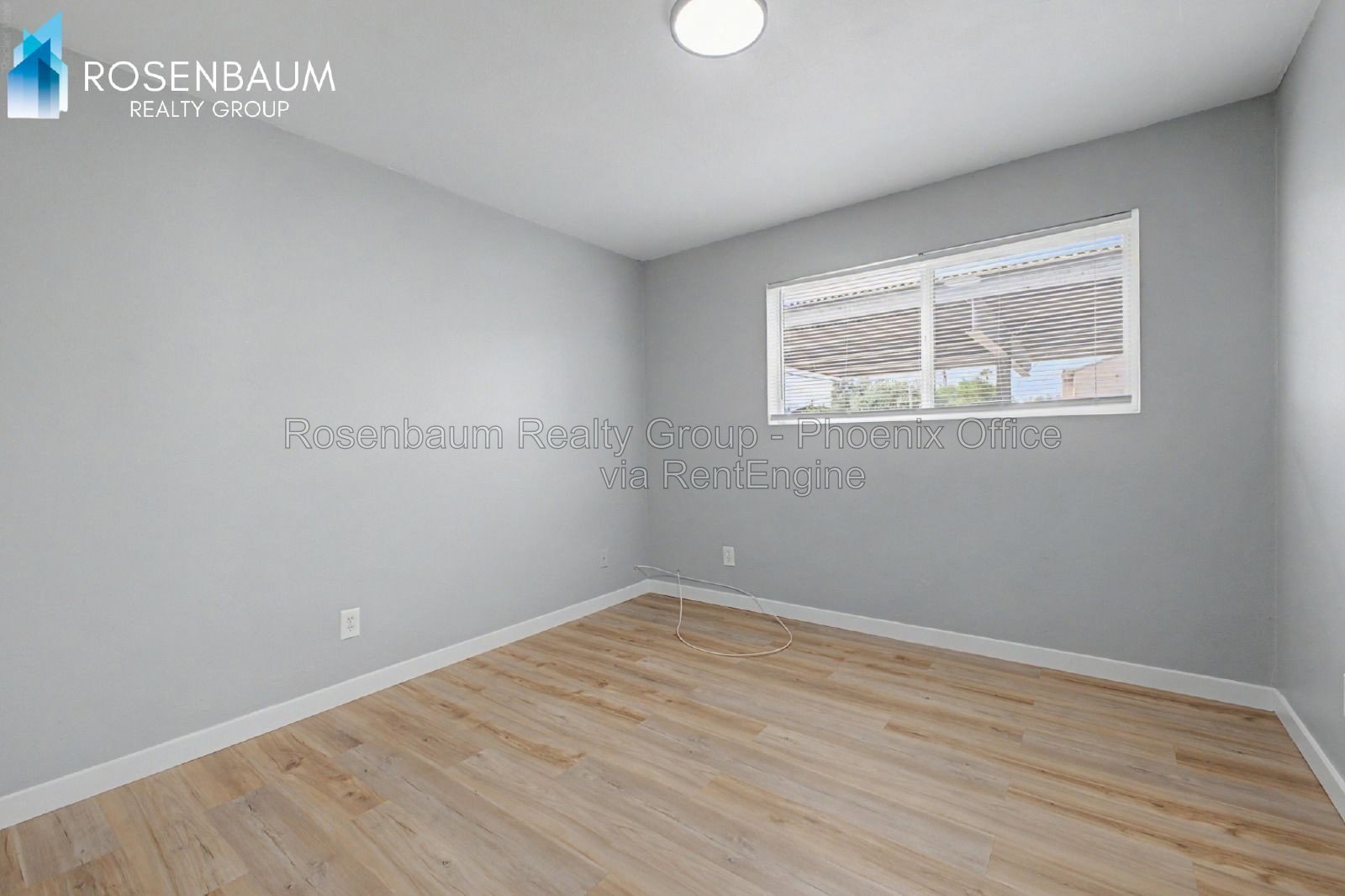 Charming & Cozy 1-bedroom, 1-bath 4-plex apartment unit in North Phoenix! property image