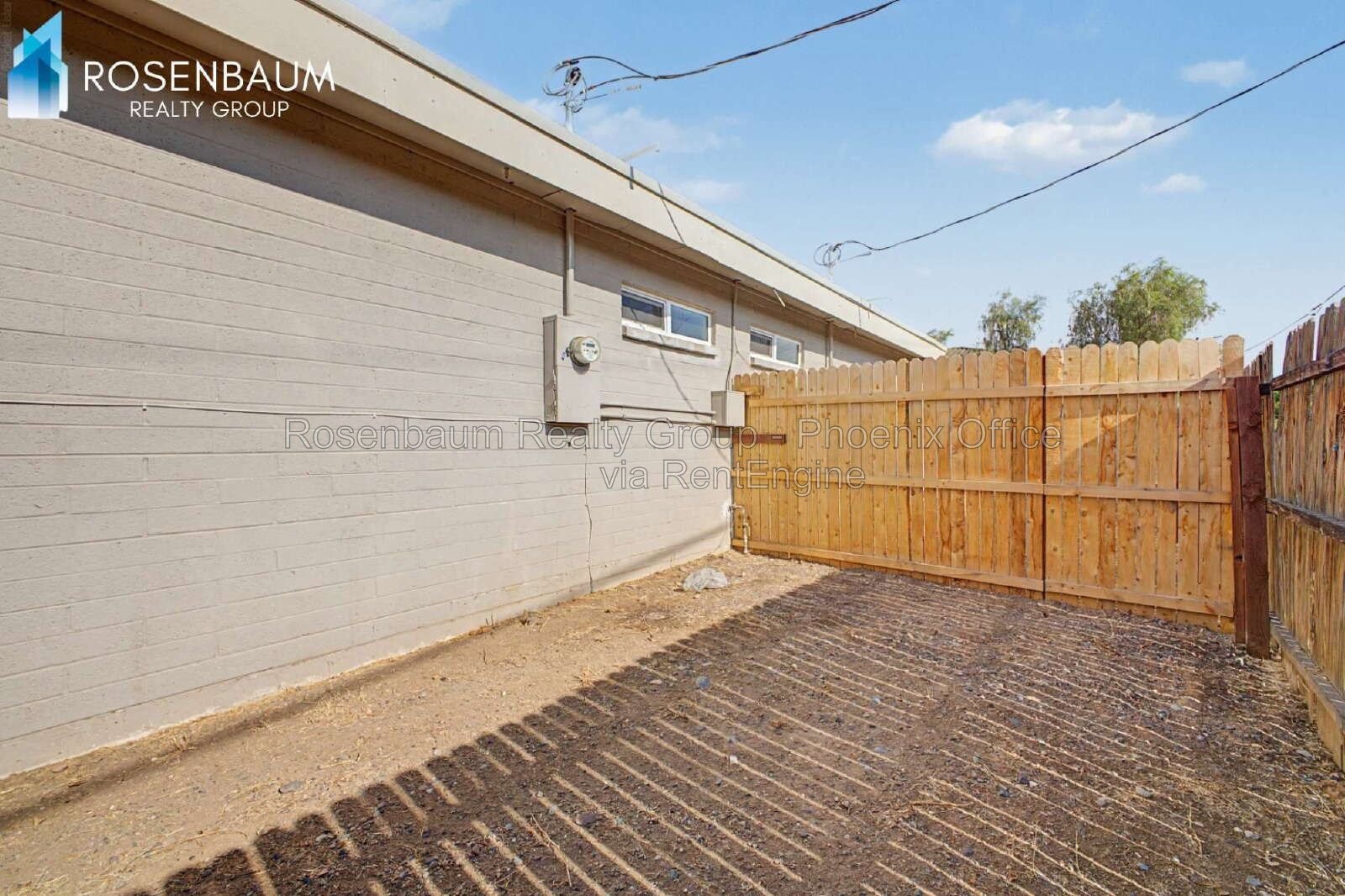 Charming & Cozy 1-bedroom, 1-bath 4-plex apartment unit in North Phoenix! property image