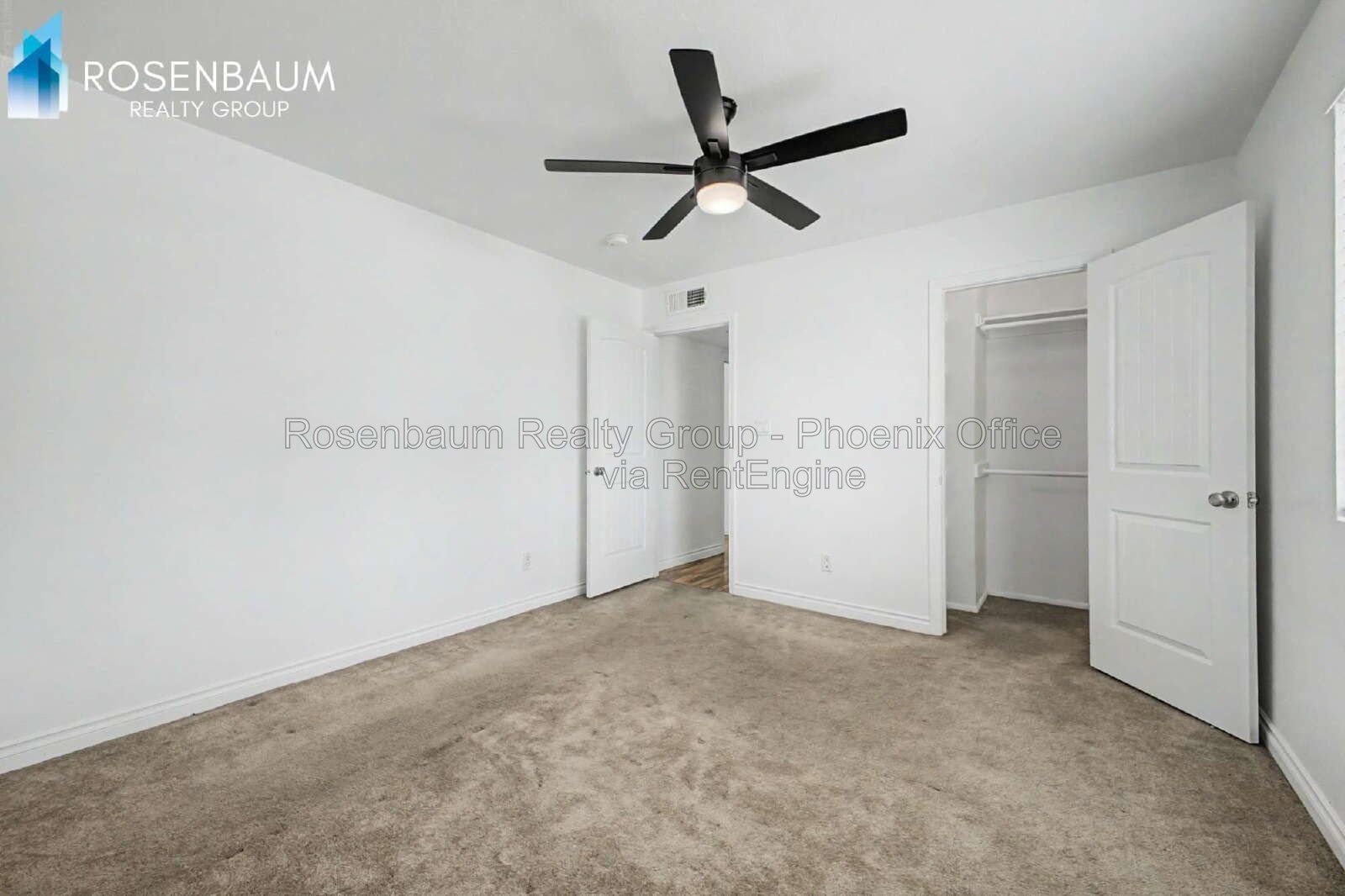 Charming 1 Bed / 1 Bath ground level condo unit in Uptown Phoenix! property image
