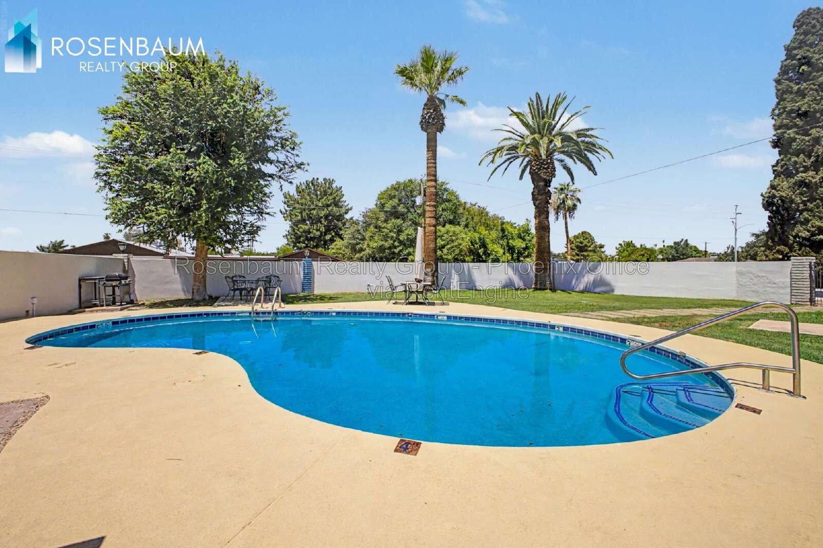 Charming 1 Bed / 1 Bath ground level condo unit in Uptown Phoenix! property image