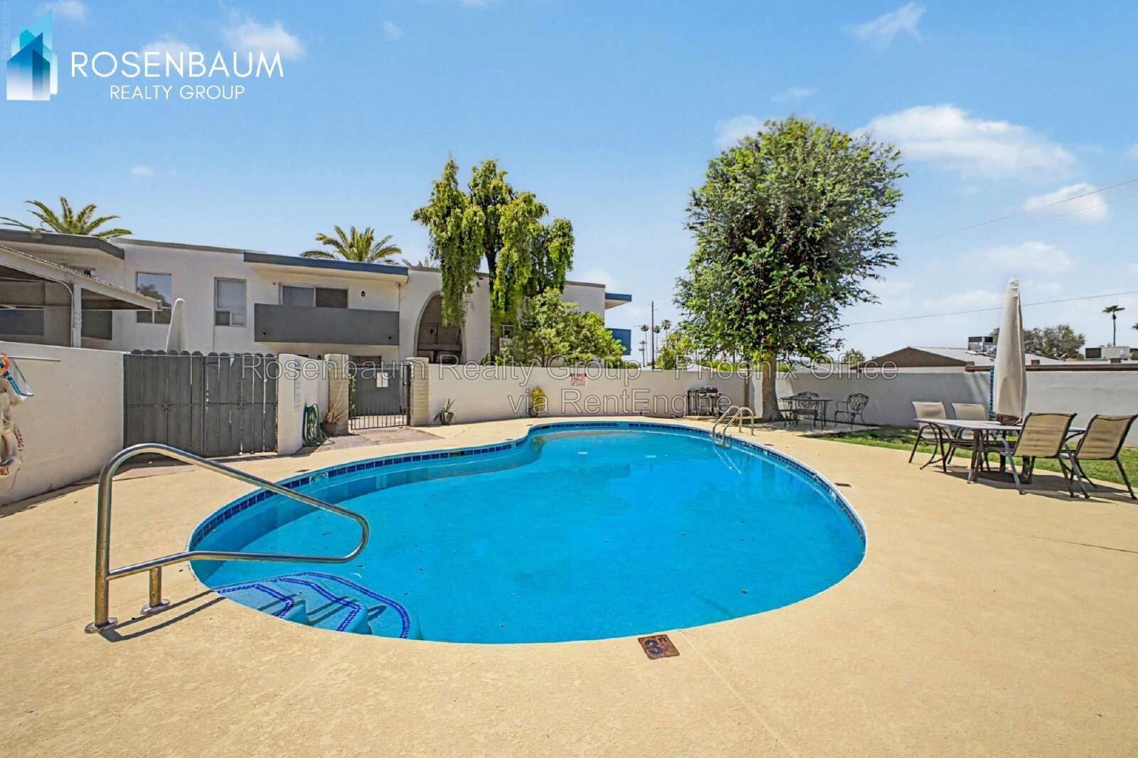Charming 1 Bed / 1 Bath ground level condo unit in Uptown Phoenix! property image