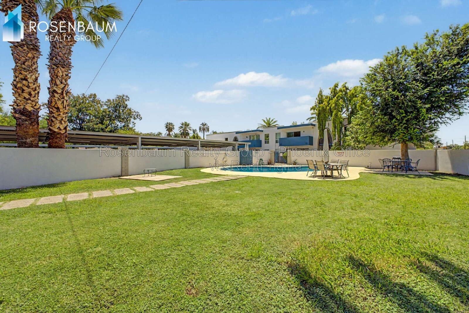 Charming 1 Bed / 1 Bath ground level condo unit in Uptown Phoenix! property image