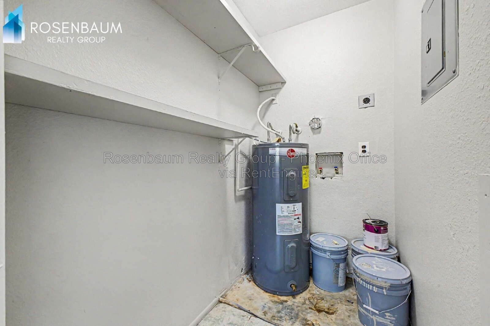 Charming 2-bedrooms, 1-bath upstairs apartment in Mesa! property image