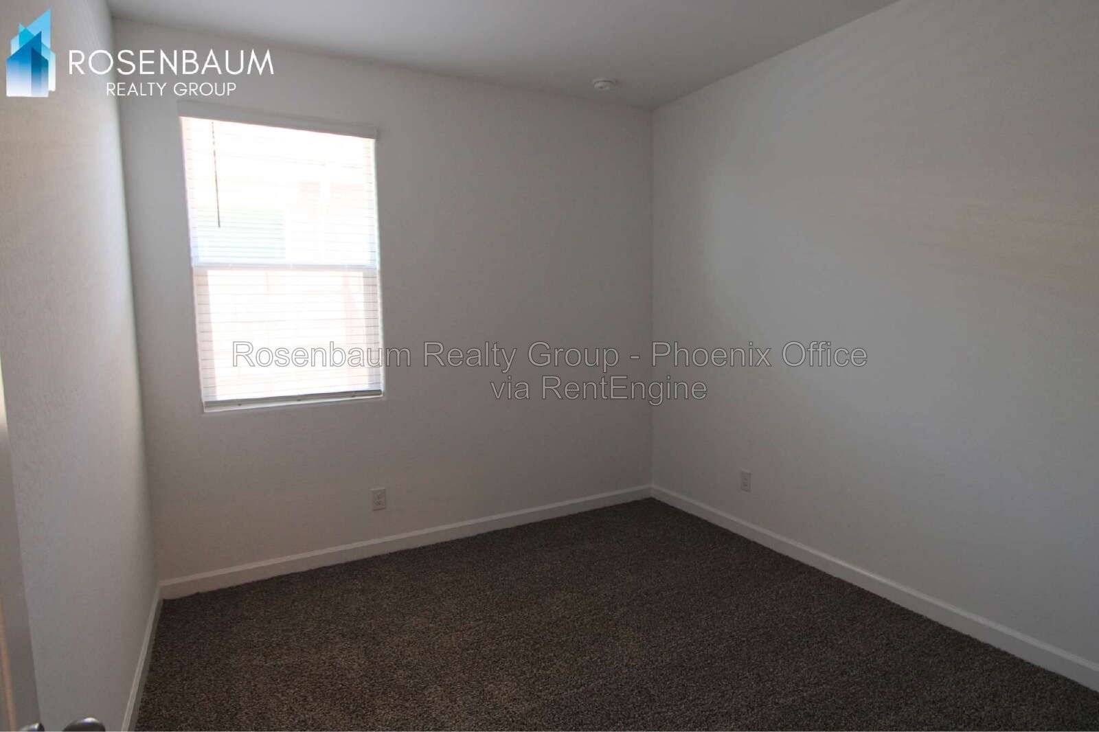 Stunning 4-bedrooms, 3-baths home in Maricopa! property image