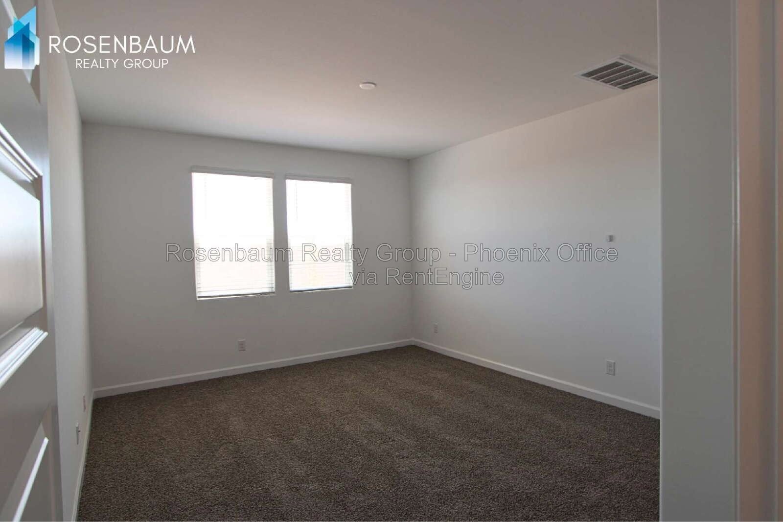 Stunning 4-bedrooms, 3-baths home in Maricopa! property image