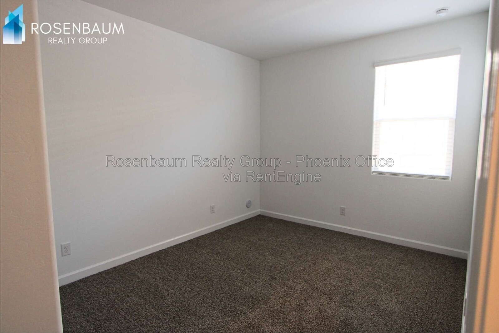 Stunning 4-bedrooms, 3-baths home in Maricopa! property image