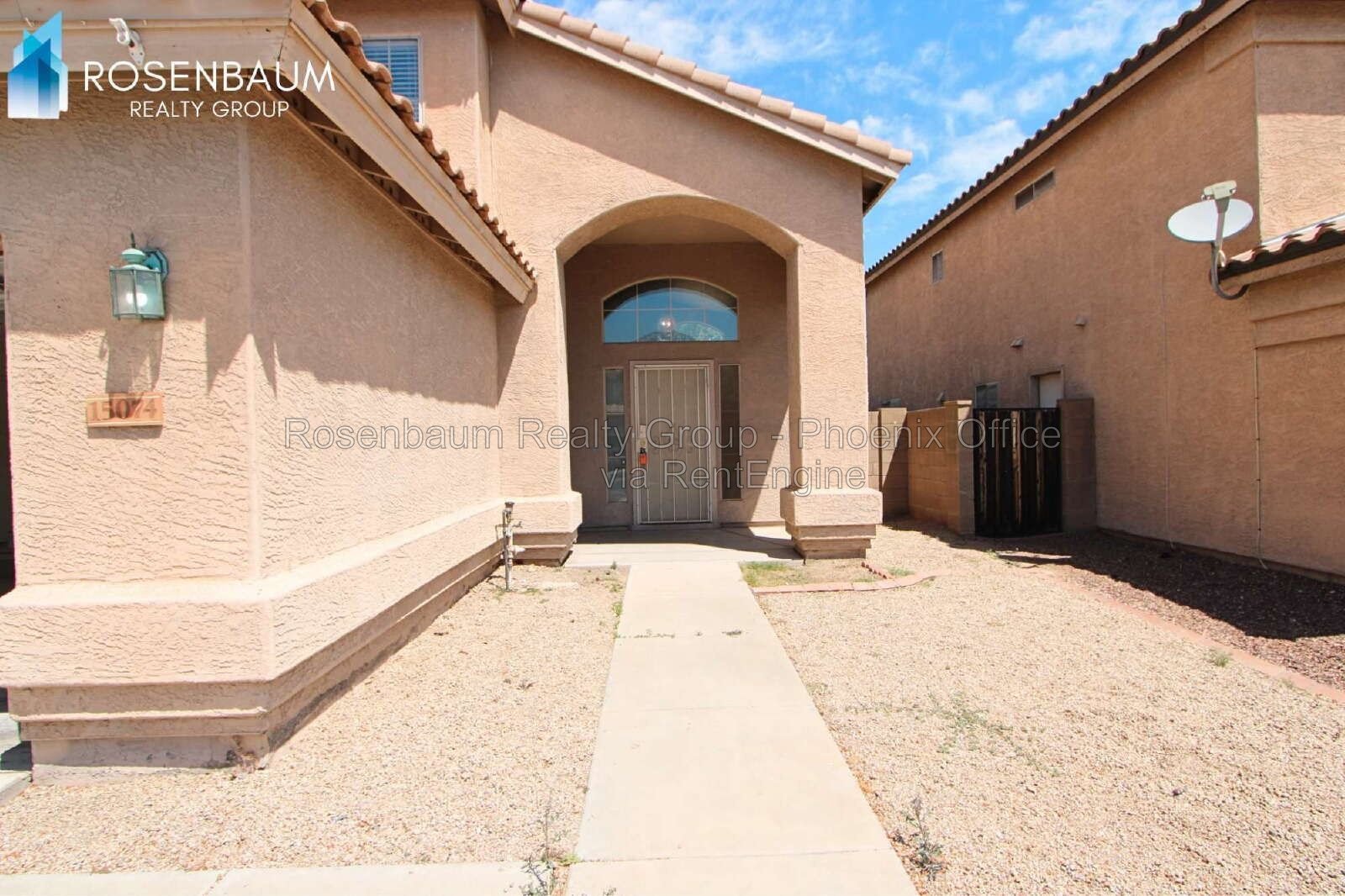 Beautiful 3-beds, 2.5-baths home nestled in Surprise! property image