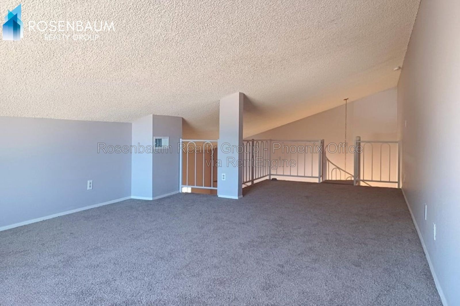 Beautiful 2-Bedroom Townhome with Loft in Quail Creek! property image