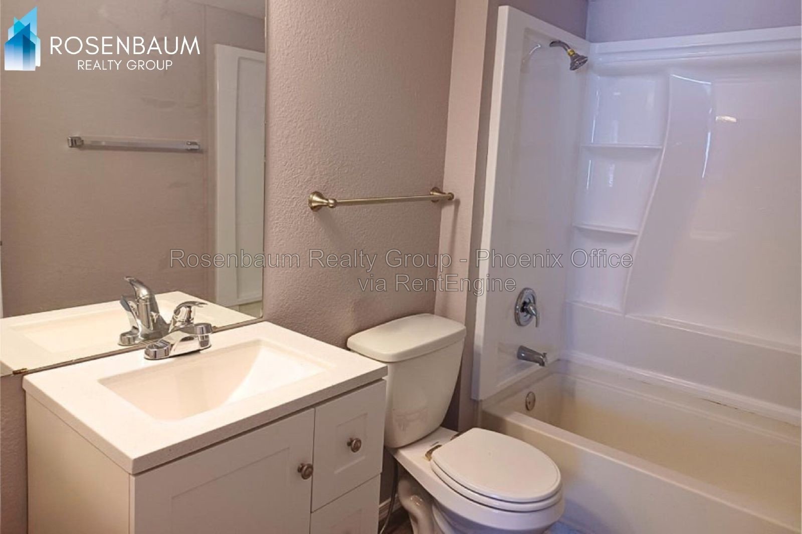 Beautiful 2-Bedroom Townhome with Loft in Quail Creek! property image