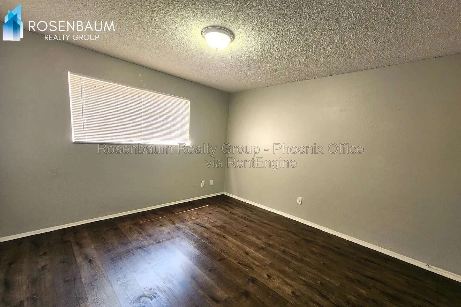 Modern & Charming North Phoenix Home with Private Yard property image