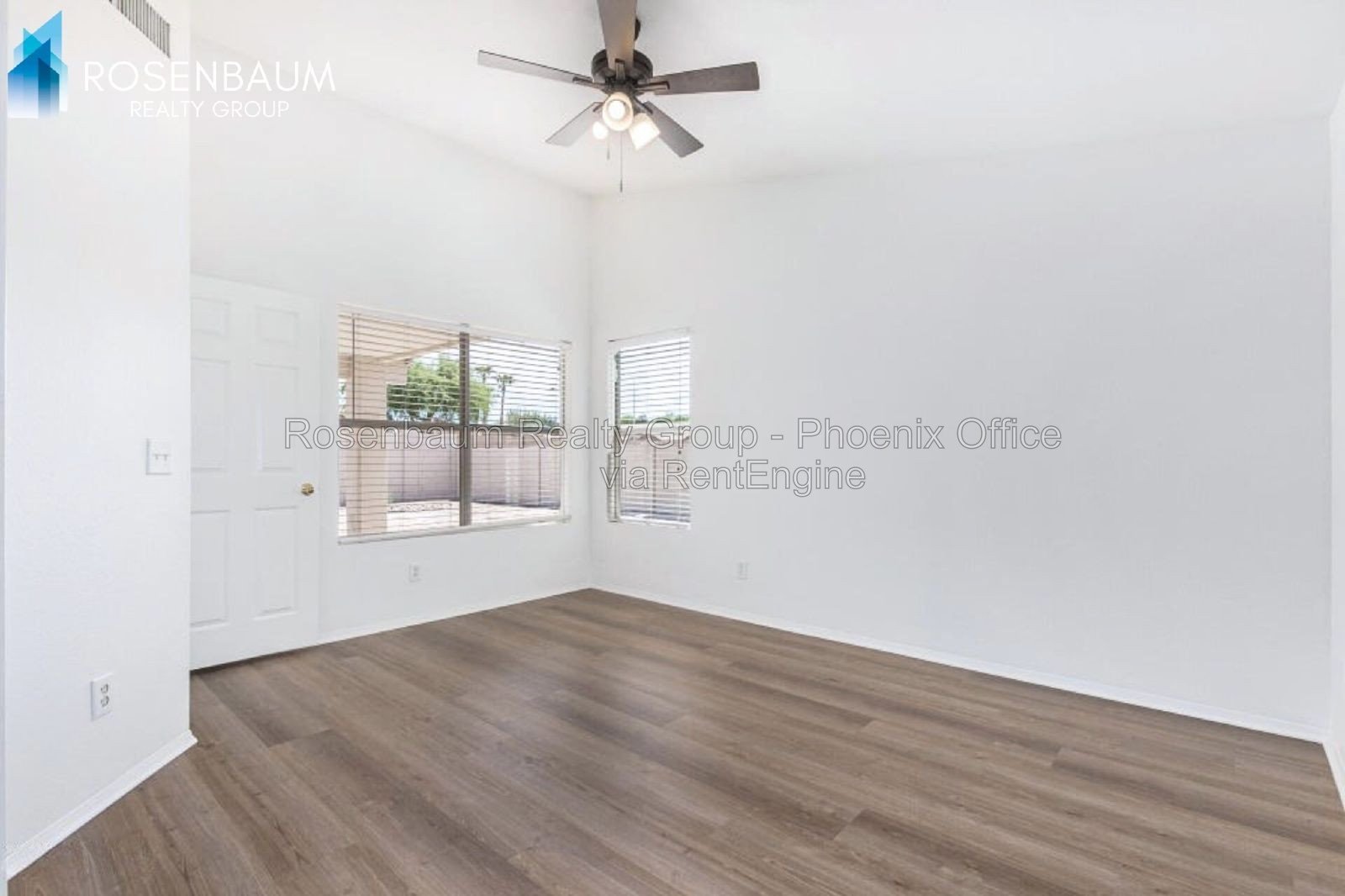 Beautiful 3-beds, 2-baths home in the Pecos Ranch community of Chandler! property image