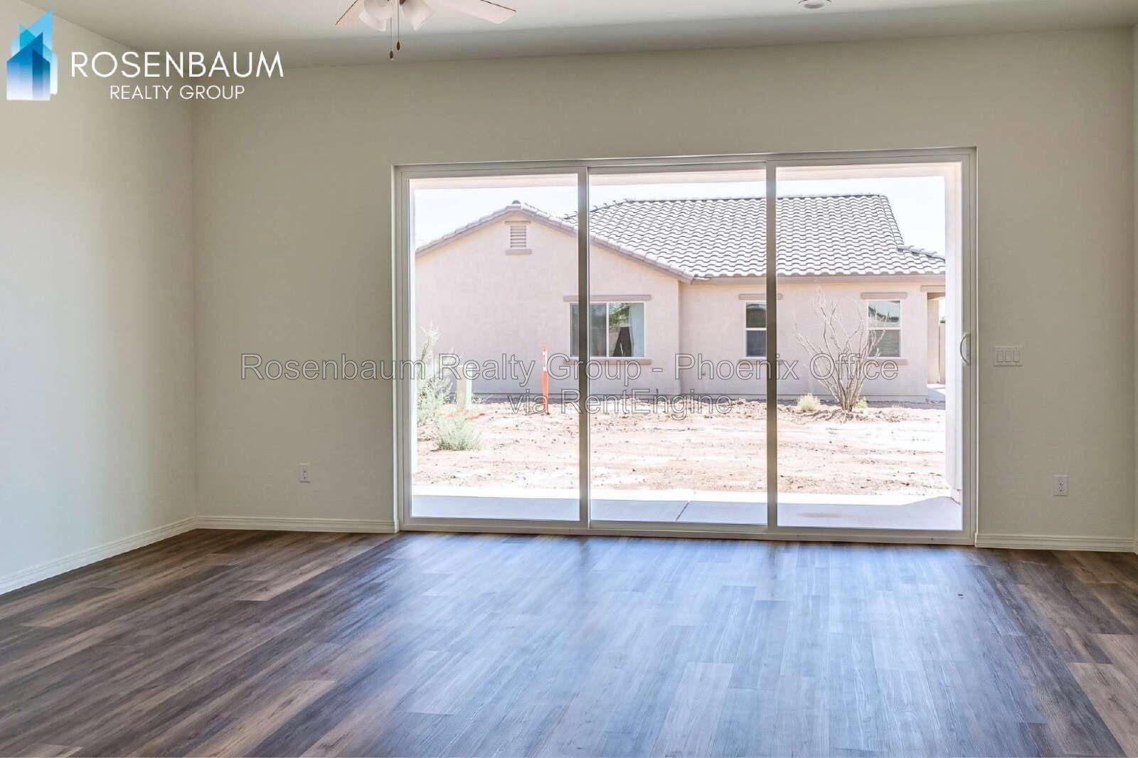 Beautifully charming 3-beds, 2-baths single-level home in Arizona City! property image