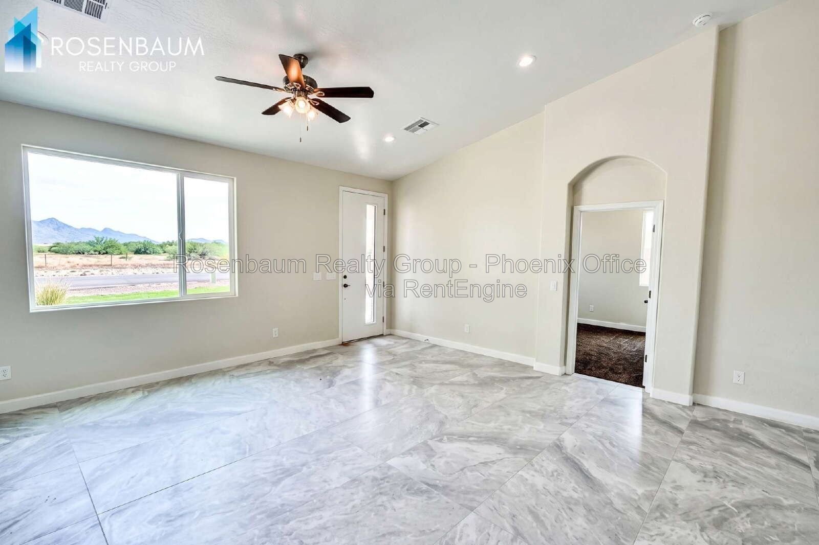Beautifully charming 3-beds, 2-baths single-level home in Arizona City! property image