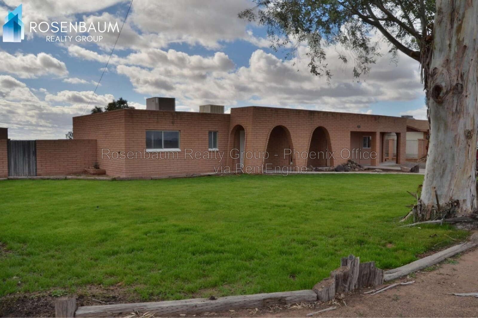 Spacious 5-Beds, 2 baths Coolidge Home! property image