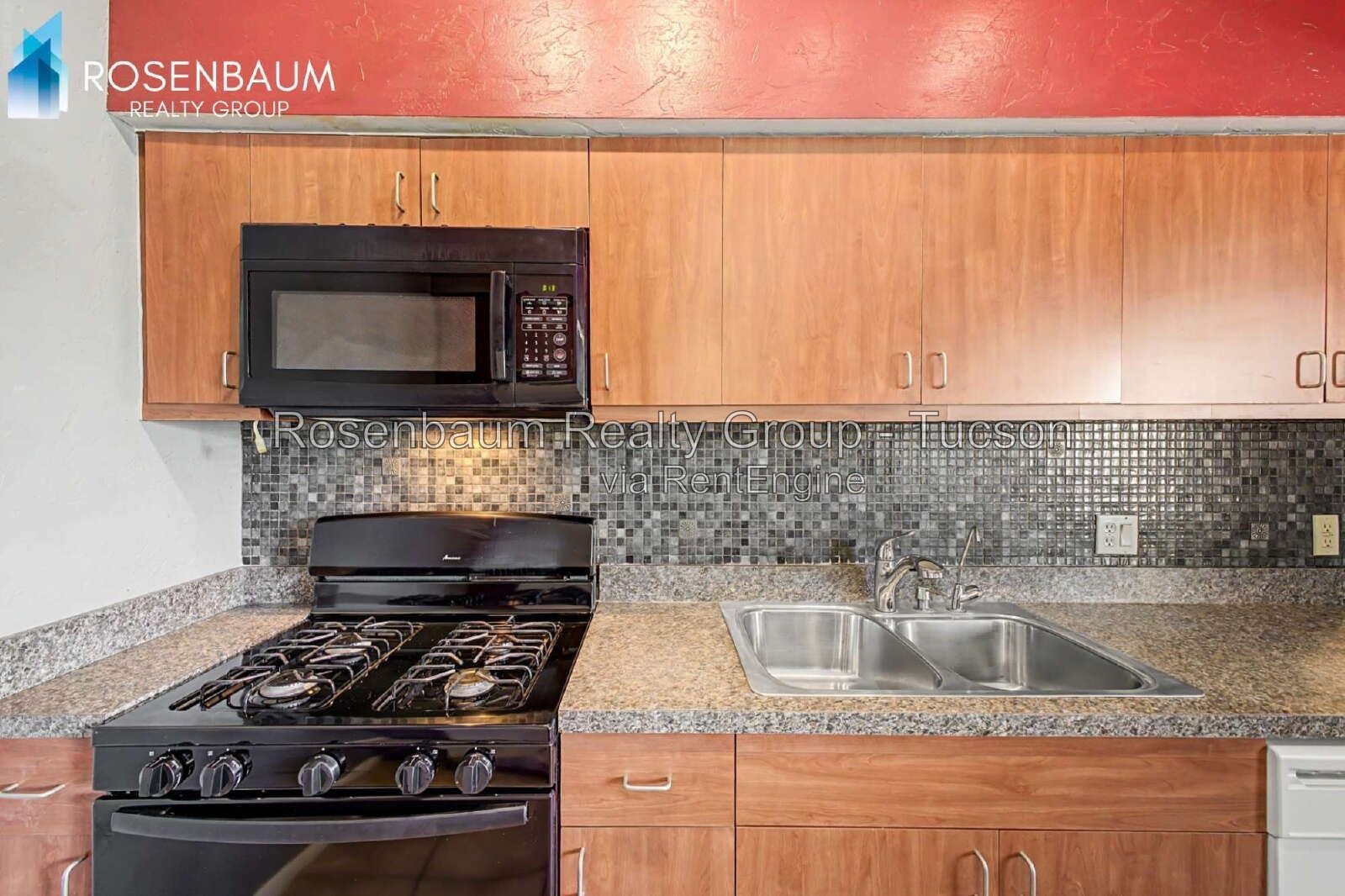 Charming 2 Bed, 2 Bath Appartment with Balcony, Central A/C & Pet-Friendly Living! property image