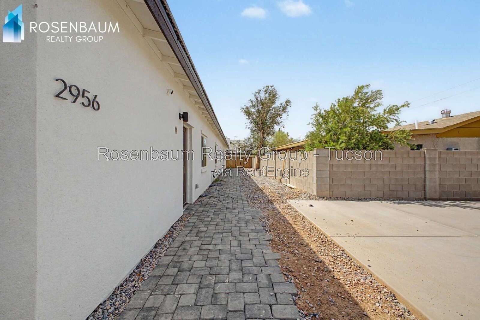 Charming 3-beds, 2-baths newly built duplex home in central Tucson! property image