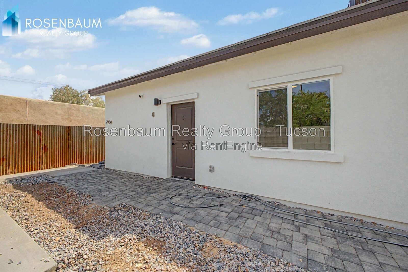 Charming 3-beds, 2-baths newly built duplex home in central Tucson! property image