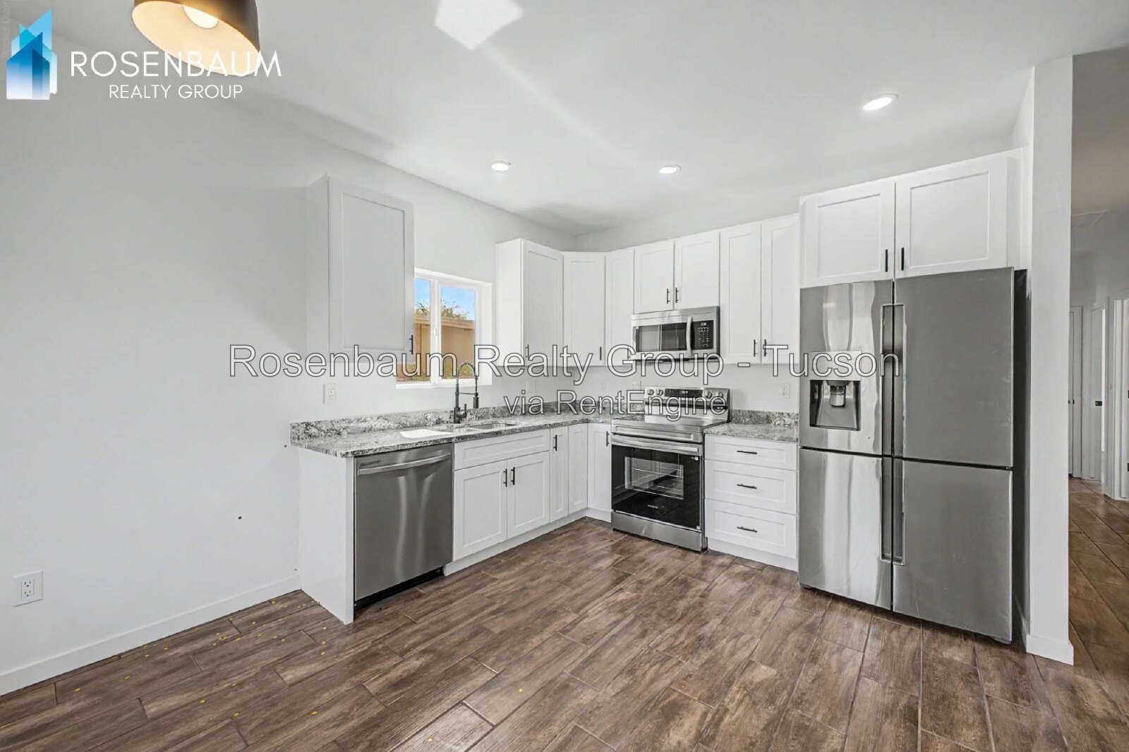 Charming 3-beds, 2-baths newly built duplex home in central Tucson! property image