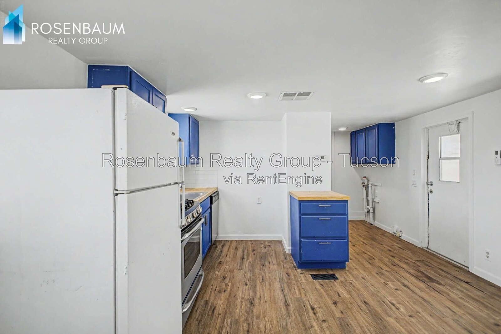 Charming 2-bedrooms, 1-bath manufactured home in Tucson! property image
