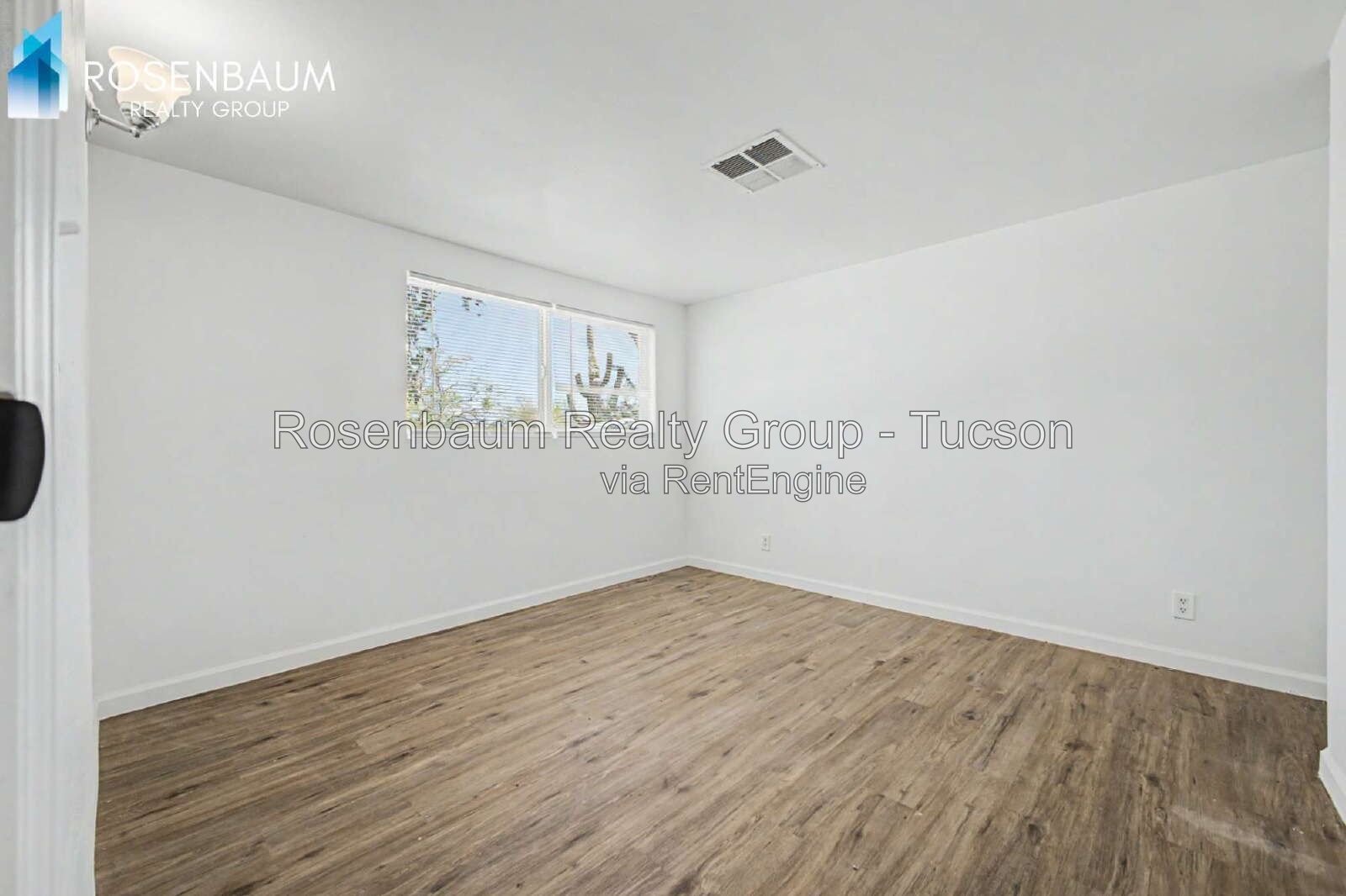 Charming 2-bedrooms, 1-bath manufactured home in Tucson! property image