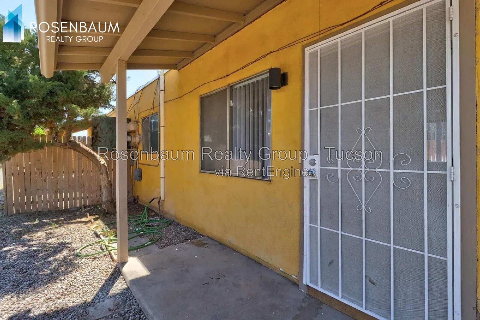Spacious 2-Bedroom, 2-Bath Apartment in a Convenient Tucson Location property image